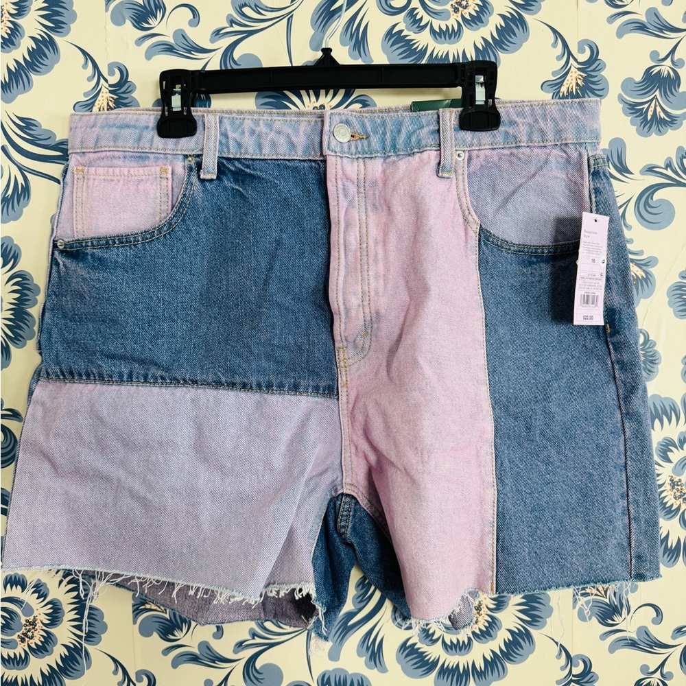 NWT Super High Rise Retro Patchwork Shorts 16